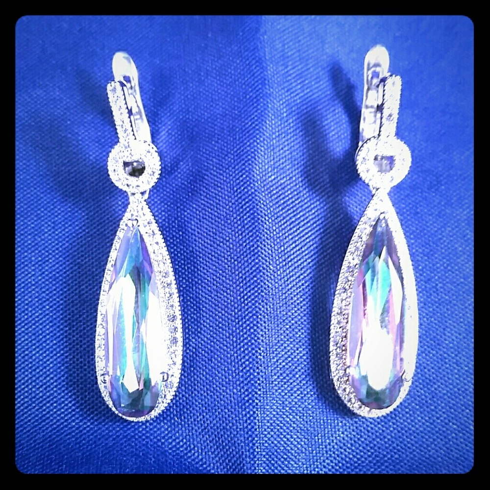 BRAND NEW, NWOT. SILVER & MYSTIC TOPAZ EARRINGS